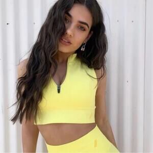 T/A LA The Zahara Bra 1/2 zip mock crop athletic top neon lemon yellow size xs